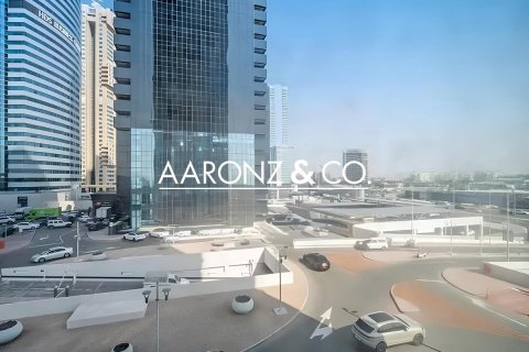 97مربع، مكتب في أبراج بحيرة جميرا, الإمارات العربية المتحدة رقم 144086 11