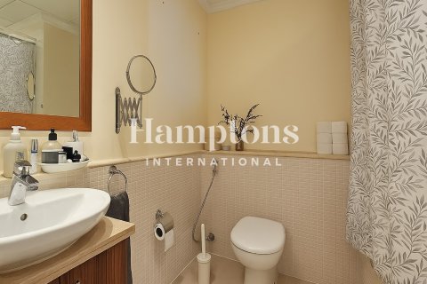 Квартира с 1 спальней в The Address Dubai Marina, ОАЭ №155310 4