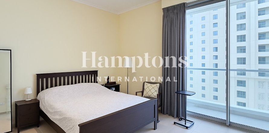 Квартира с 1 спальней в The Address Dubai Marina, ОАЭ №155310