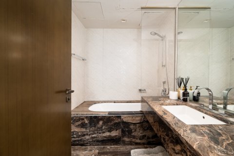 Apartment de 2 dormitorios en Damac Heights, UAE No. 208787 10