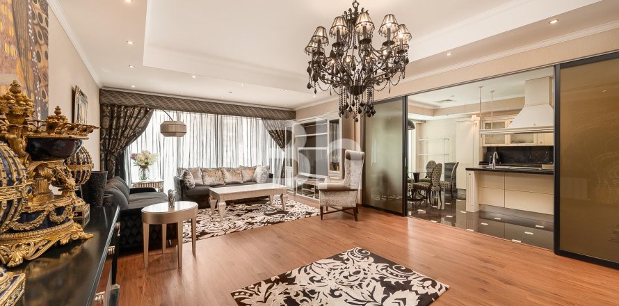 3 غرف نوم شقة في Emirates Crown, الإمارات العربية المتحدة رقم 208786
