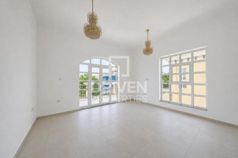 Villa de 5 dormitorios en The Villa, UAE No. 204637 17
