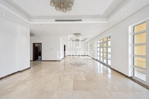 Villa de 5 dormitorios en The Villa, UAE No. 204637 5