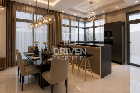 4 bedrooms Villa in Dubai, UAE No. 190235 10