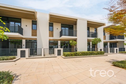 Townhouse de 3 dormitorios en Arabian Ranches 3, UAE No. 188064