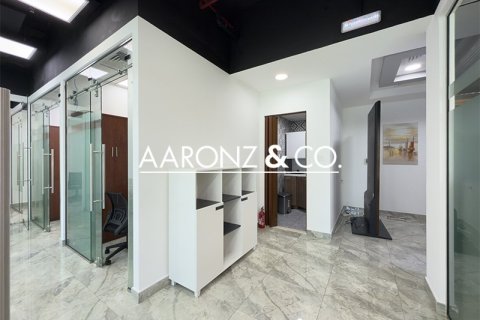 105m² Office in Business Bay, UAE No. 132827 5