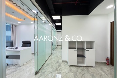 105m² Office in Business Bay, UAE No. 132824 17