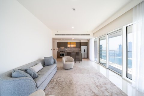 Квартира с 2 спальнями в EMAAR Beachfront, ОАЭ №89687 1