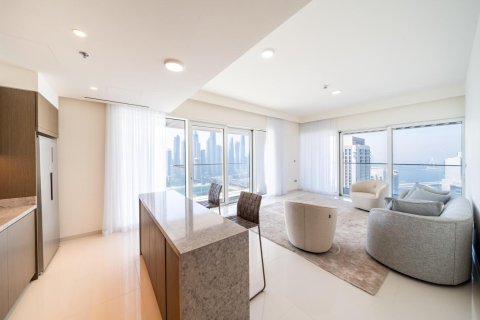 Квартира с 2 спальнями в EMAAR Beachfront, ОАЭ №89687 23