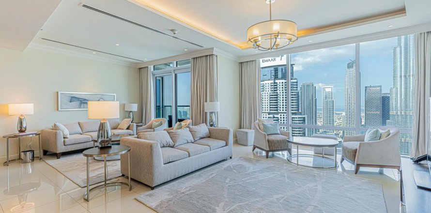 Квартира с 3 спальнями в The Address Residence Fountain Views, ОАЭ №89691