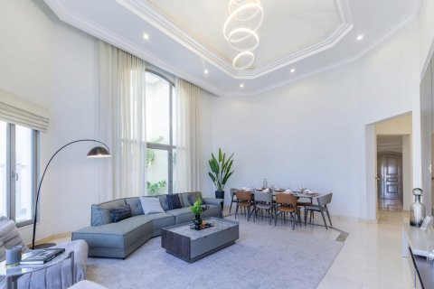 5 غرفة نوم  فيلا في Garden Homes, الإمارات العربية المتحدة رقم 89688 19