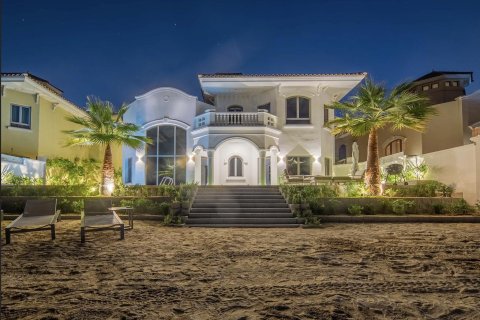 5 غرفة نوم  فيلا في Garden Homes, الإمارات العربية المتحدة رقم 89688 3
