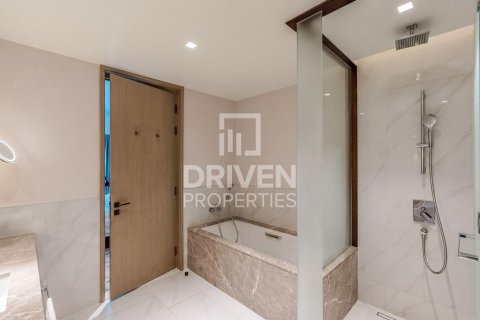 Apartment de 1 dormitorio en Address Harbour Point, UAE No. 209823 13