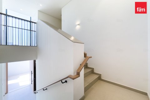 4 bedrooms Townhouse in Dubai, UAE No. 148663 7