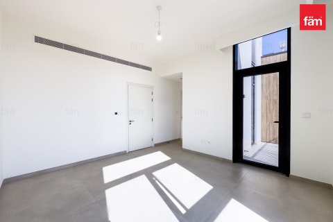 4 bedrooms Townhouse in Dubai, UAE No. 148663 12