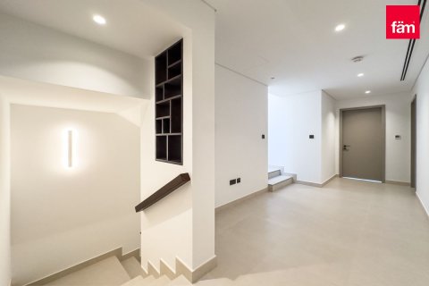 Вилла с 4 спальнями в Tilal Al Ghaf, ОАЭ №148659 9