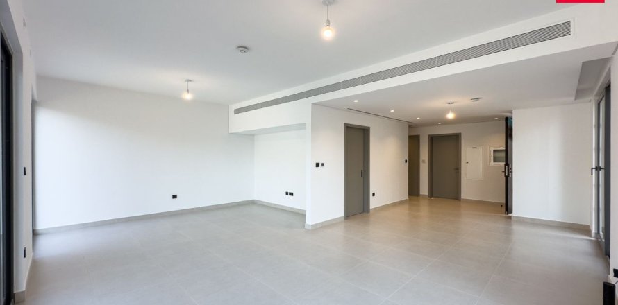 Вилла с 4 спальнями в Tilal Al Ghaf, ОАЭ №148659