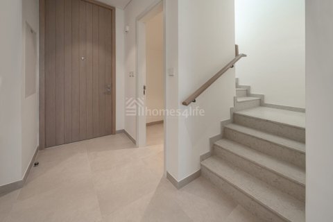 3 bedrooms Villa in Mudon, UAE No. 141150 9