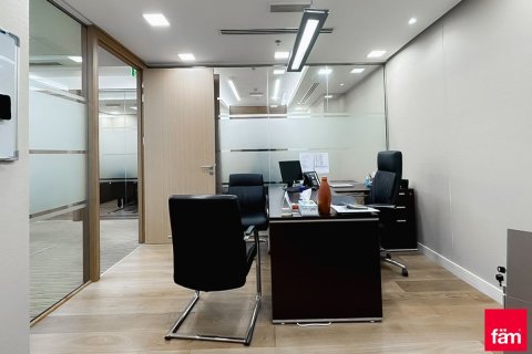 Office de 97.9m² à Sheikh Zayed Road, UAE No. 203062 15