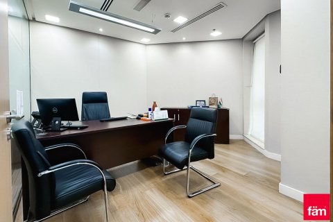 Office de 97.9m² à Sheikh Zayed Road, UAE No. 203062 9