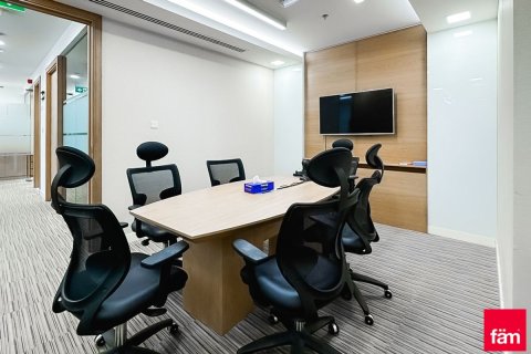 Office de 97.9m² à Sheikh Zayed Road, UAE No. 203062 5