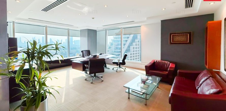 Office de 650.3m² à Bur Dubai, UAE No. 203064