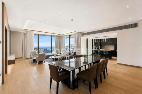 Appartement de 3 chambres à Jumeirah Bay Island, UAE No. 204022