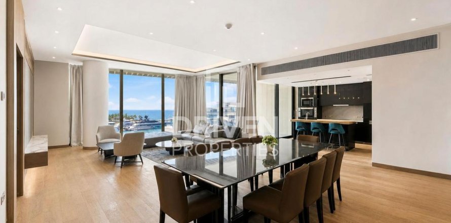Appartement de 3 chambres à Jumeirah Bay Island, UAE No. 204022