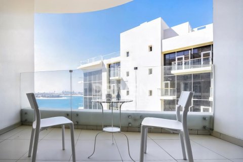 1 bedroom Apartment in The Crescent, UAE No. 191328 4