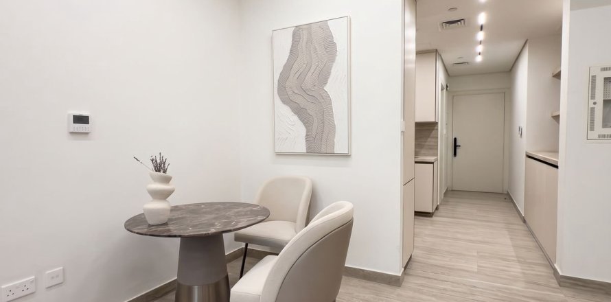 Apartment de 1 dormitorio en Dubai Sports City, UAE No. 210542