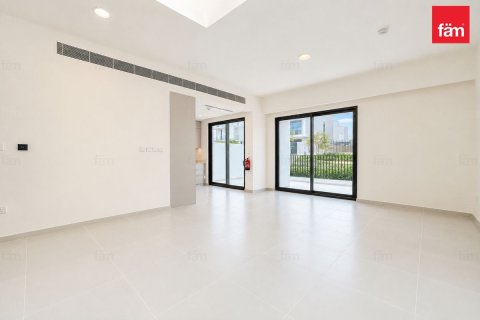 3 bedrooms Townhouse in Dubai, UAE No. 168124 11
