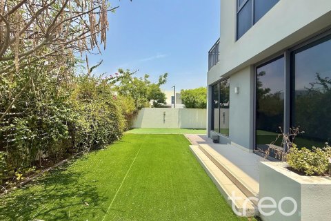 Villa de 4 dormitorios en Maple 3, UAE No. 173980 6