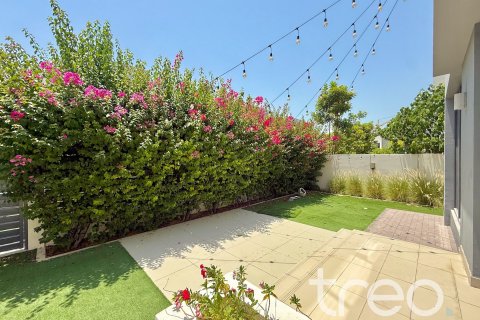 Townhouse de 4 dormitorios en Maple 3, UAE No. 173978 6