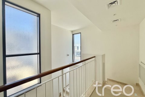Townhouse de 4 dormitorios en Maple 3, UAE No. 173978 15