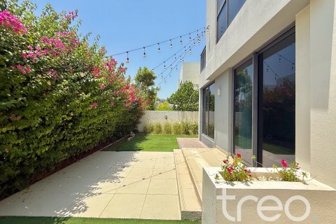 Townhouse de 4 dormitorios en Maple 3, UAE No. 173978 5