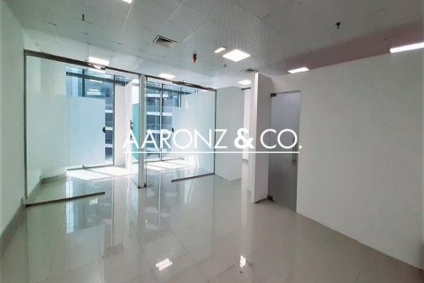 81m² Office in Business Bay, UAE No. 134518