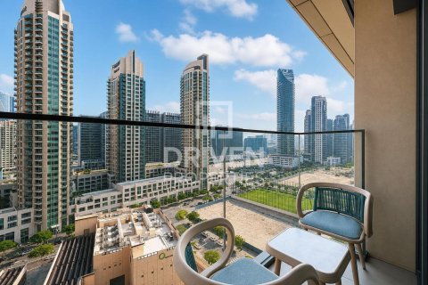 1 bedroom Apartment in Burj Royale, UAE No. 192887 11