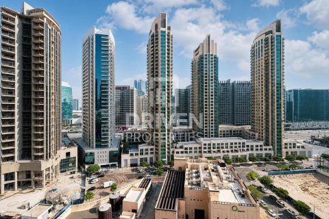 1 bedroom Apartment in Burj Royale, UAE No. 192887 13