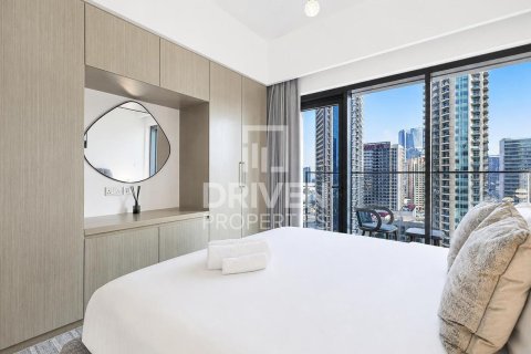 1 bedroom Apartment in Burj Royale, UAE No. 192887 9