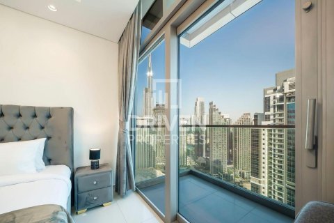 Квартира с 2 спальнями в Paramount Tower Hotel & Residences, ОАЭ №192890 18