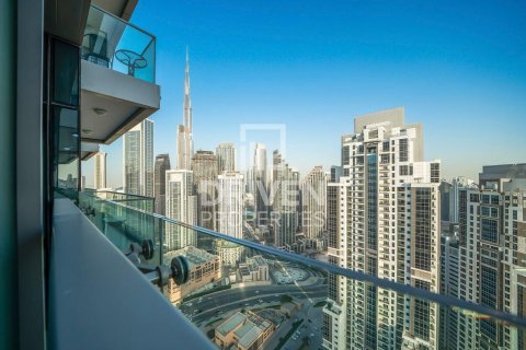 Квартира с 2 спальнями в Paramount Tower Hotel & Residences, ОАЭ №192890 19
