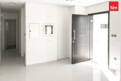 3 bedrooms Villa in Dubai, UAE No. 116762 5