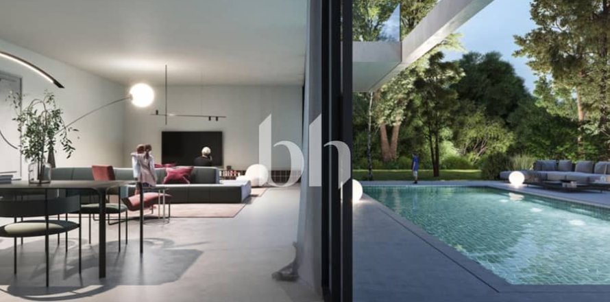 Villa de 6 dormitorios  No. 113127