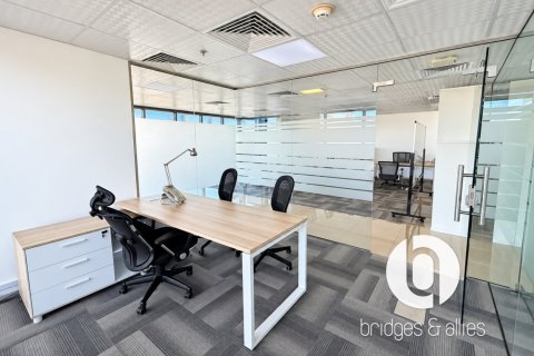 126m² Office in Jumeirah Lake Towers, UAE No. 210657 9