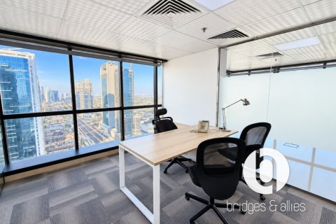 126m² Office in Jumeirah Lake Towers, UAE No. 210657 10