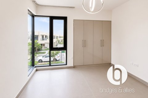 5 bedrooms Villa in Dubai Hills Estate, UAE No. 210662 9