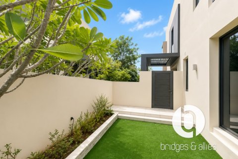 5 bedrooms Villa in Dubai Hills Estate, UAE No. 210662 5
