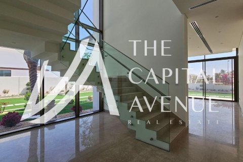 5 bedrooms Villa  No. 120172 22