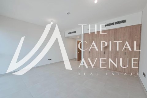 Квартира с 3 спальнями  №120171 10