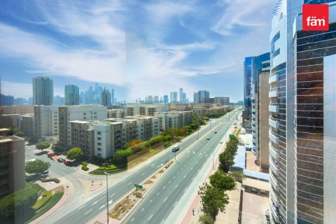 1 bedroom Apartment in Dubai, UAE No. 165116 7